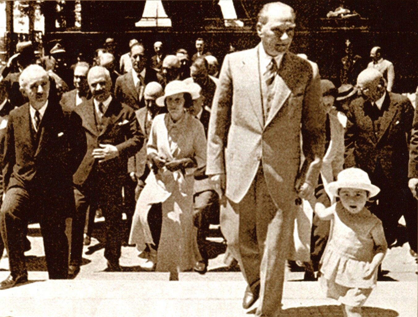 23 Nisan Ulusal Egemenlik ve Çocuk Bayramı